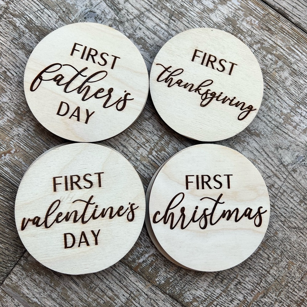 Holiday milestone wooden discs 11 holidays